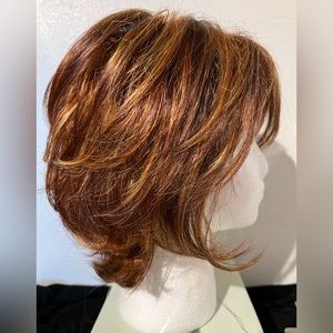 Estetica Designs Naturalle Collection Carmen from R32/33/40F synthetic wig NWTS